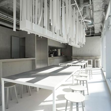 הוסטל אוסקה Book And Bed Tokyo Shinsaibashi מראה חיצוני תמונה